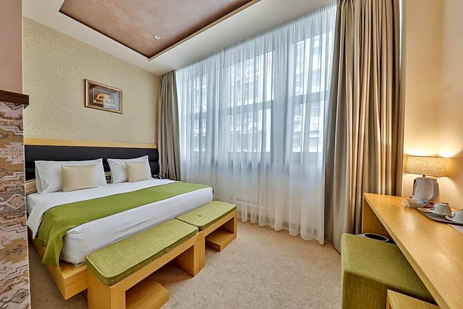 Atera Business Suites