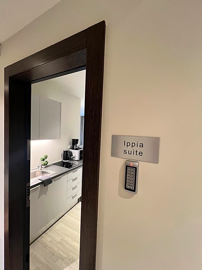 Athenian Retreat Penthouses