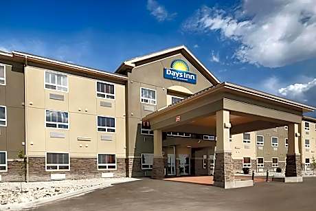 Days Inn by Wyndham Redwater