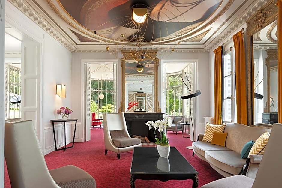 Chateau Belmont Tours by The Crest Collection