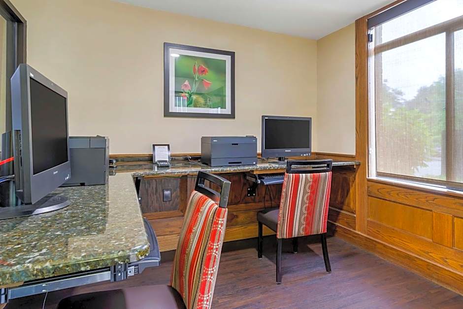 Comfort Suites Boone - University Area