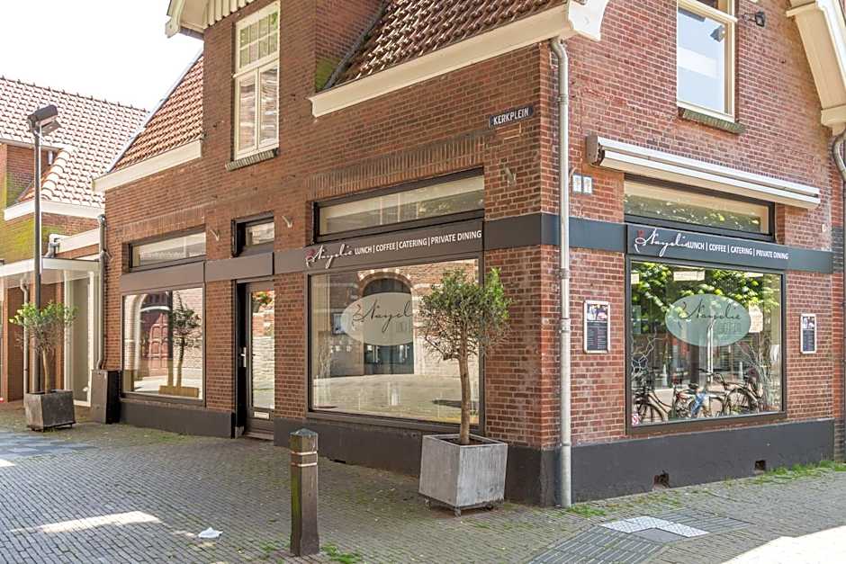 Silver Moon Bed & Breakfast