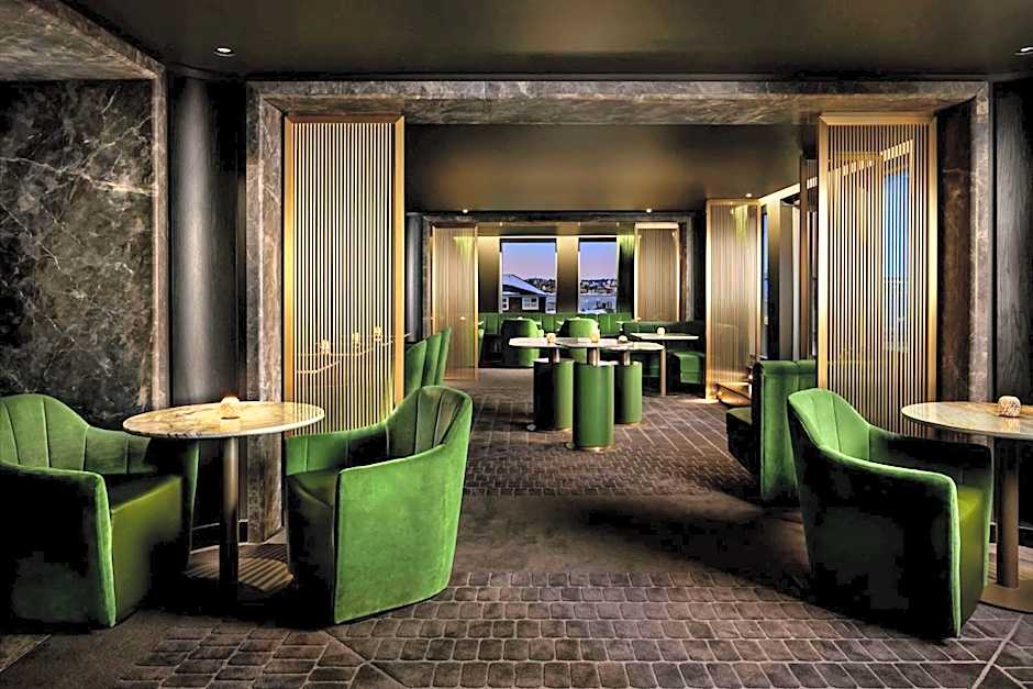 Muir, Luxury Collection