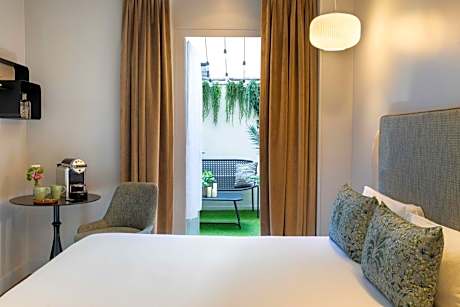 Superior Room Terrace with Sauna access