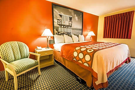 Double Room with Two Double Beds - Mobility Accessible/Smoking