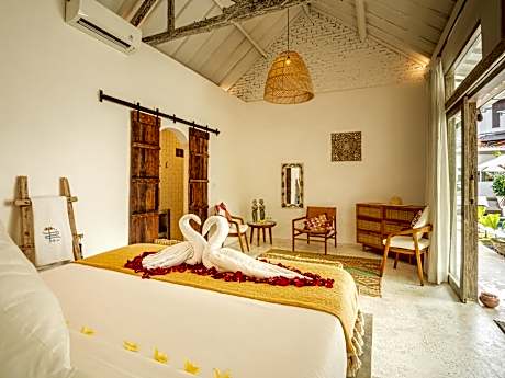 2 Bedroom Villa with Private Pool