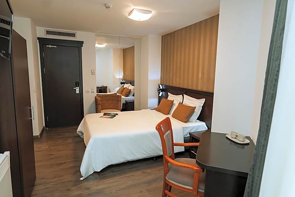 Hotel Duke Armeneasca - Ex Tempo