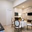 Iris Apartments by Mmega