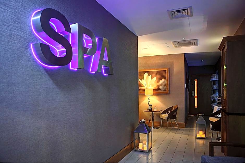 Best Western Plus Windmill Village Hotel