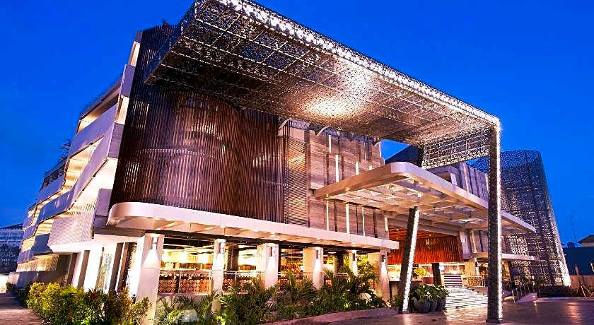 Ramada by Wyndham Bali Sunset Road Kuta