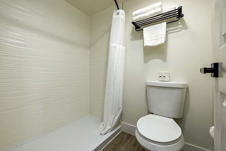 WAFER 450 Hotel
