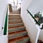 Central location in a great complex with 300mbps internet