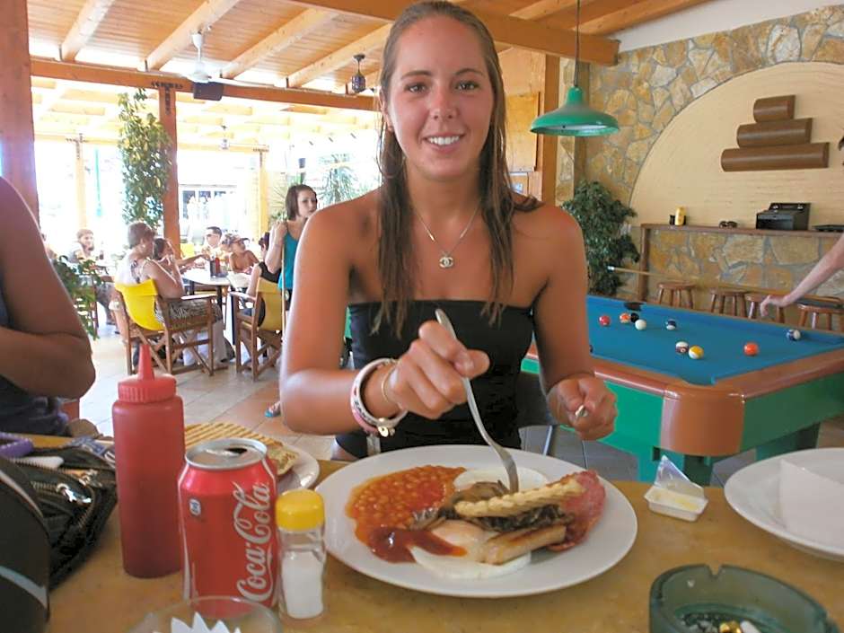 Vanessa Hotel