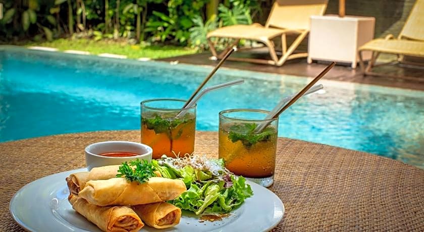 DISINI Luxury Spa Villa
