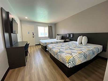 Queen Room with Two Queen Beds