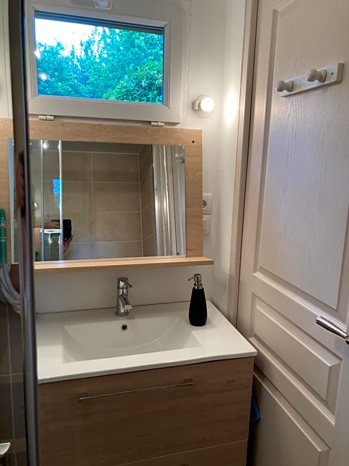 Residence Labrege T2Duplex Spa Piscine