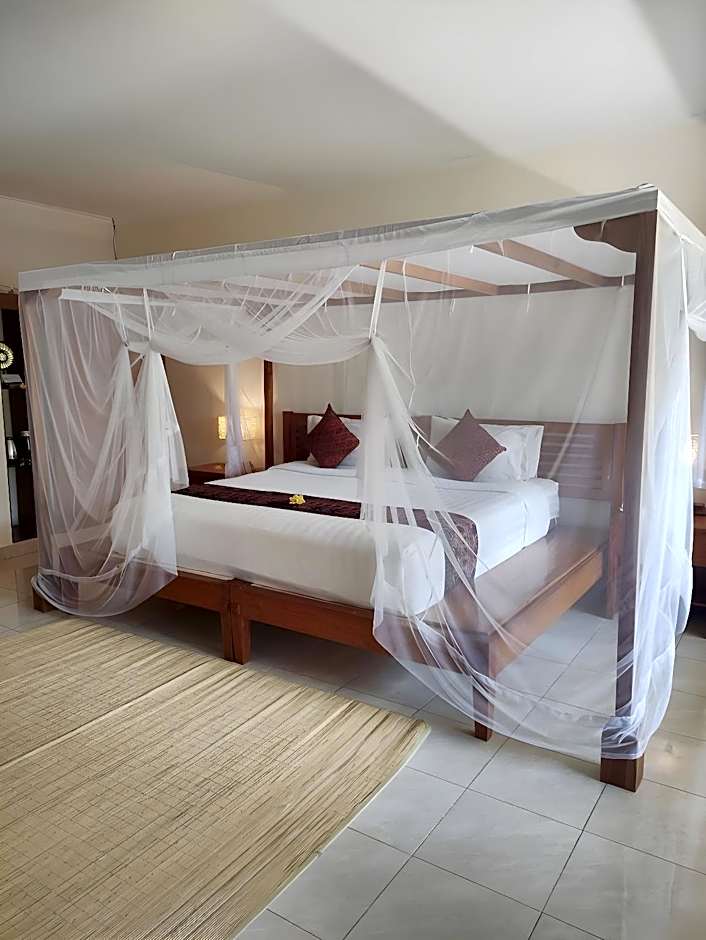 Puri Sari Beach Hotel