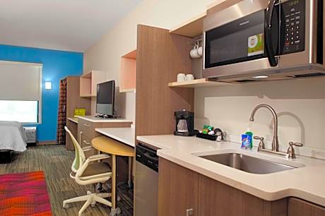 Queen Studio - Non-Smoking