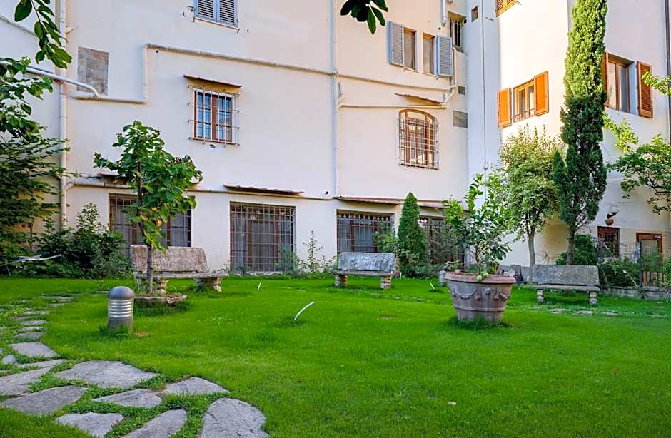 Hostel Archi Rossi
