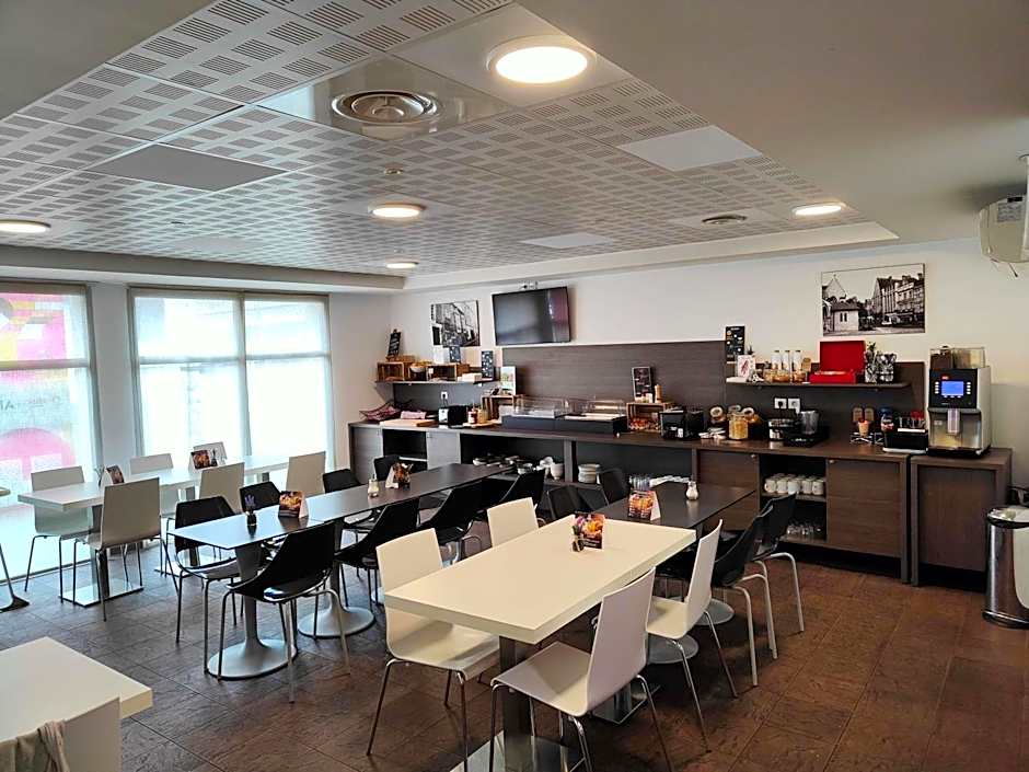 Adagio Access Poitiers Aparthotel