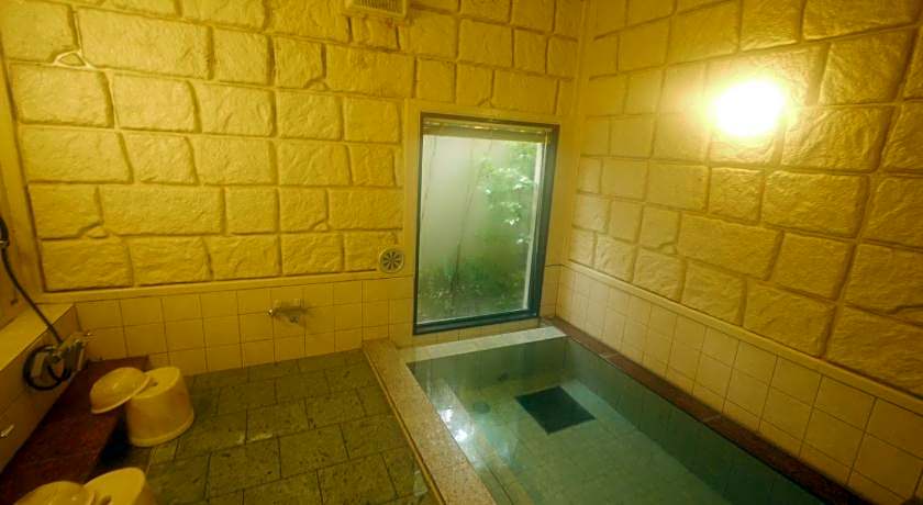 Hotel Route Inn Nakatsugawa Inter