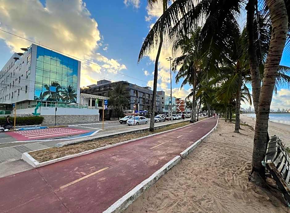 FLAT PARTICULAR BEIRA-MAR DE CABO BRANCO edifício EASY GREEN SUNSET