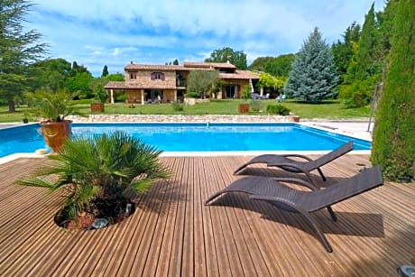 Mas au C¿ur de La Provence & SPA