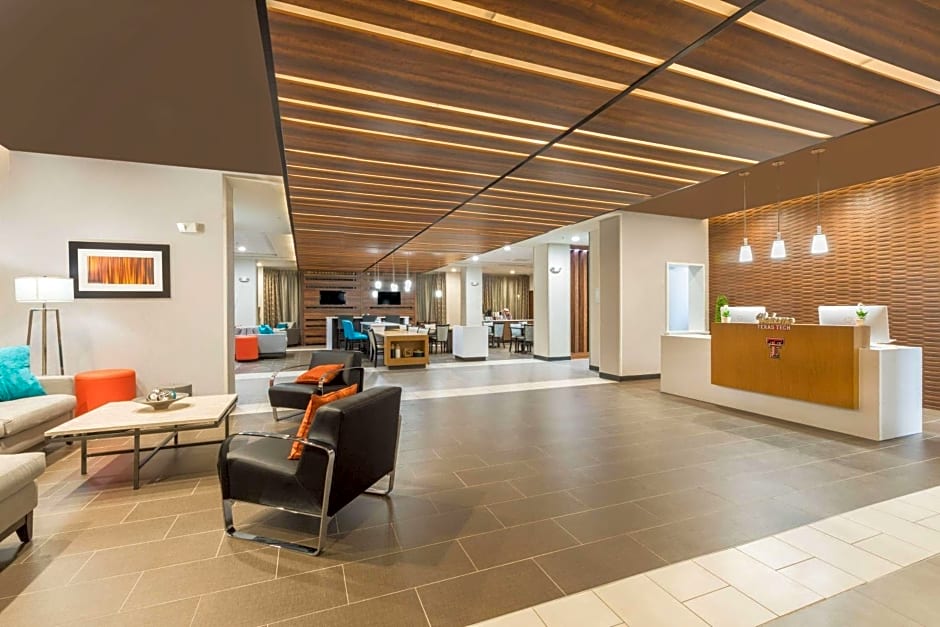 Wingate by Wyndham Lubbock