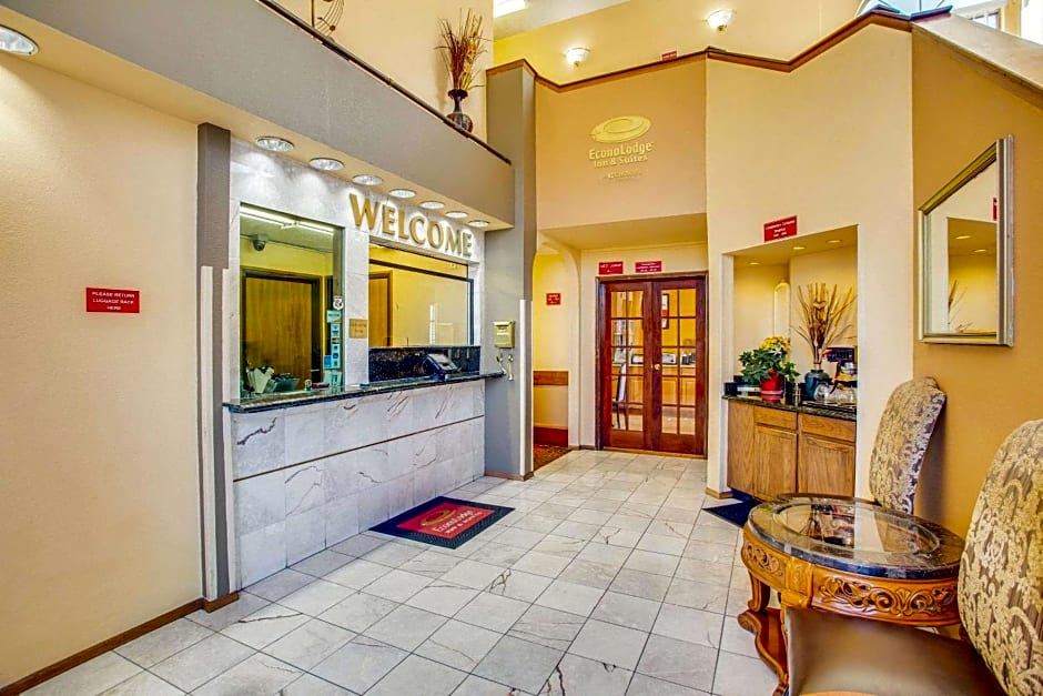 Econo Loge Inn & Suites Albuquerque East I-40 Eubank Exit