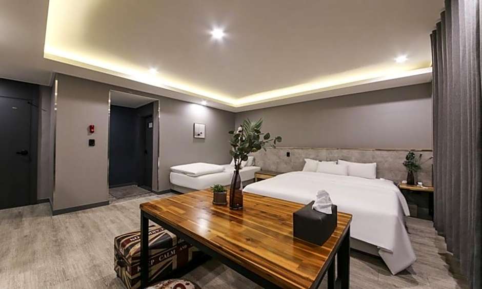 Daegu Seongseo Hotel Series 5.0