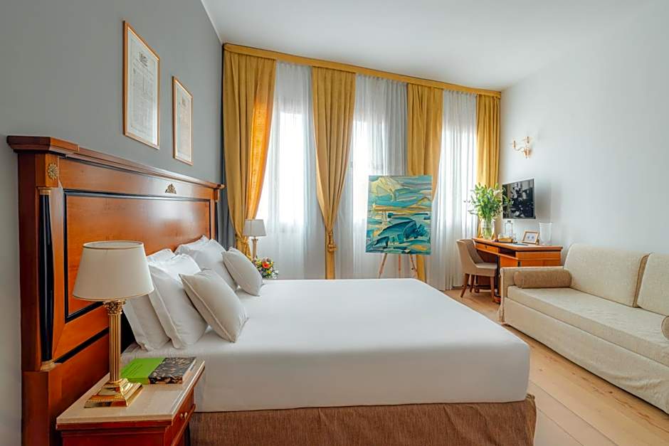 All'Angelo Art Hotel