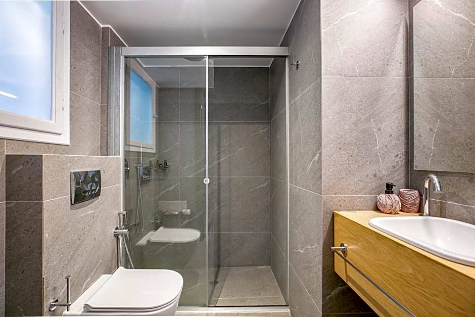 Elia Kolonaki Luxury Apartments