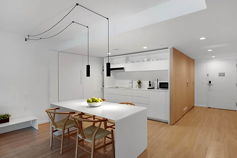 Beach Haus Bal Harbour