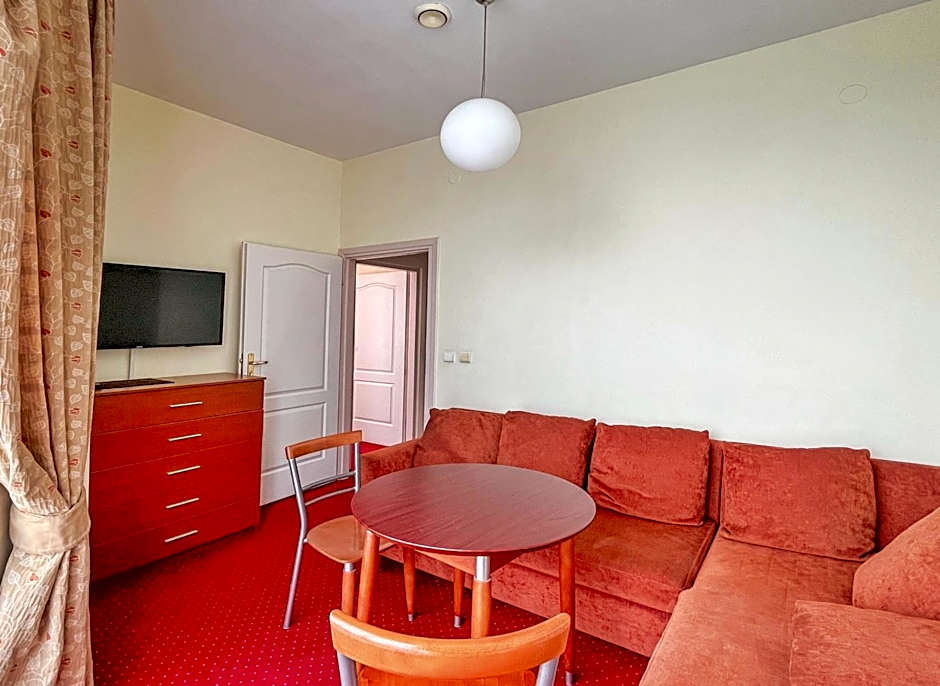 Fry House Hostel - 15min to Dworzec Zachodni, 5min to Klub Progresja