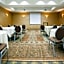 Holiday Inn & Suites Green Bay Stadium by IHG