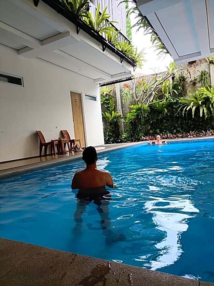 Rion Hostel Bogor