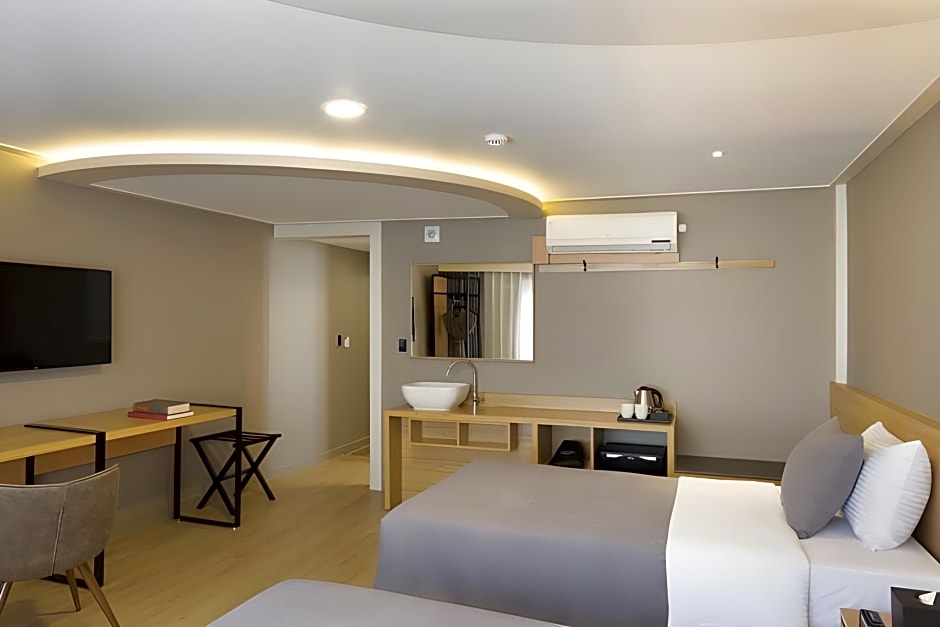 Hotel Foret Premier Haeundae