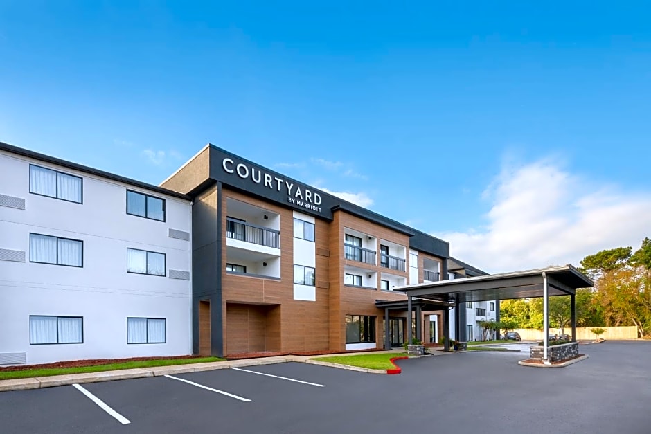 Courtyard by Marriott Mobile