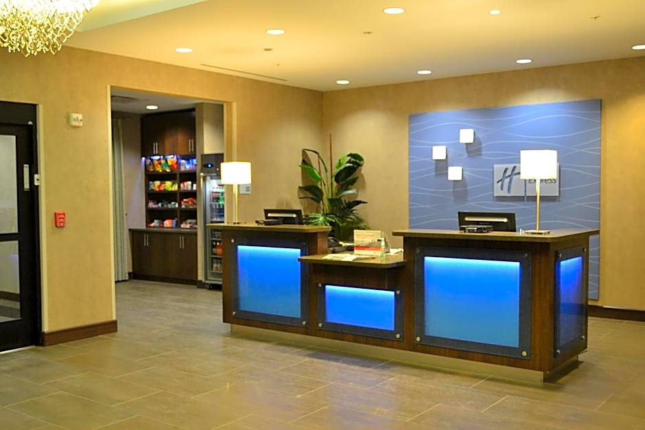 Holiday Inn Express & Suites Midland South I-20 By IHG