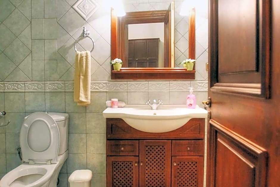 VILLA JUDI SLEEP 10, bedrooms 5, swimming pool