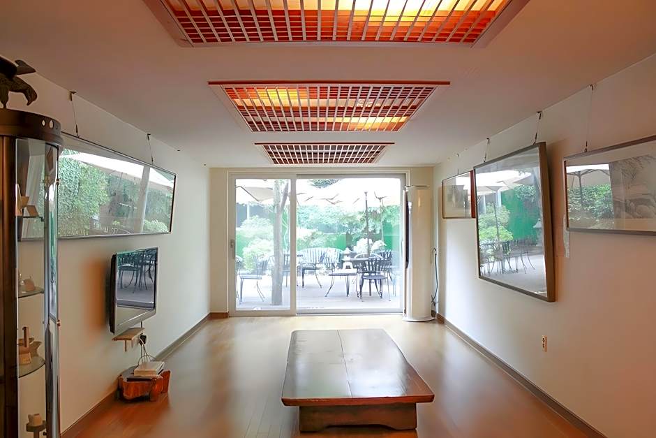 HotelArrive Jeonju Sihwayeonpung