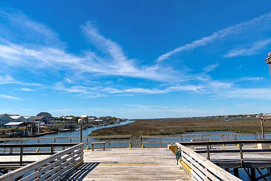Sea Watch Inn at the Landing