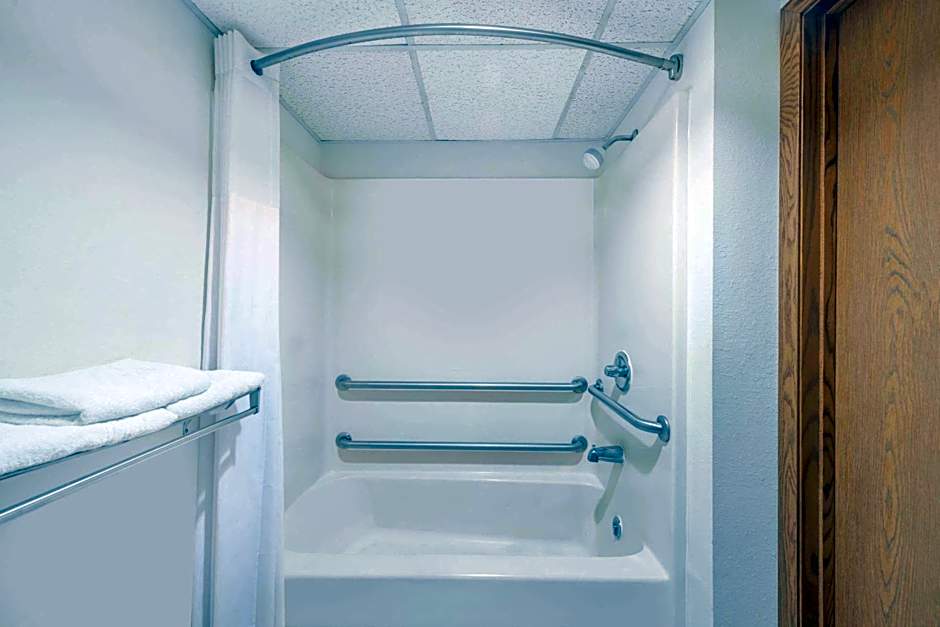 Days Inn by Wyndham Mexico