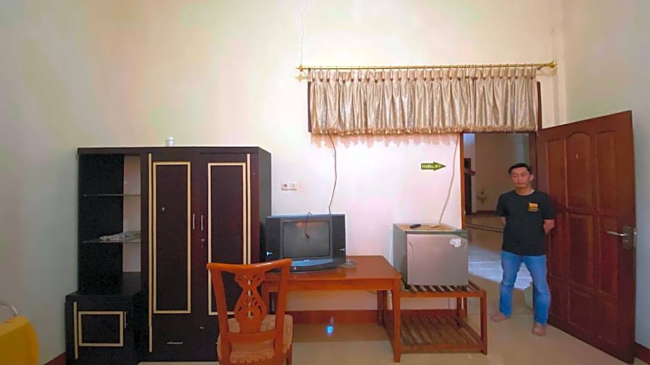 Hotel O Savira Near Barru