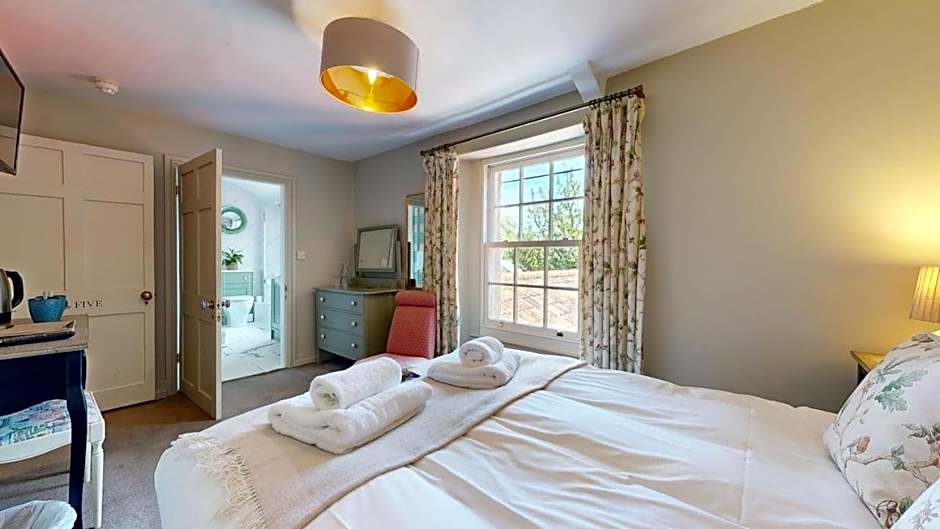 The Oakhill Inn