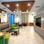 Holiday Inn Express & Suites Phoenix - Glendale Sports Dist By IHG
