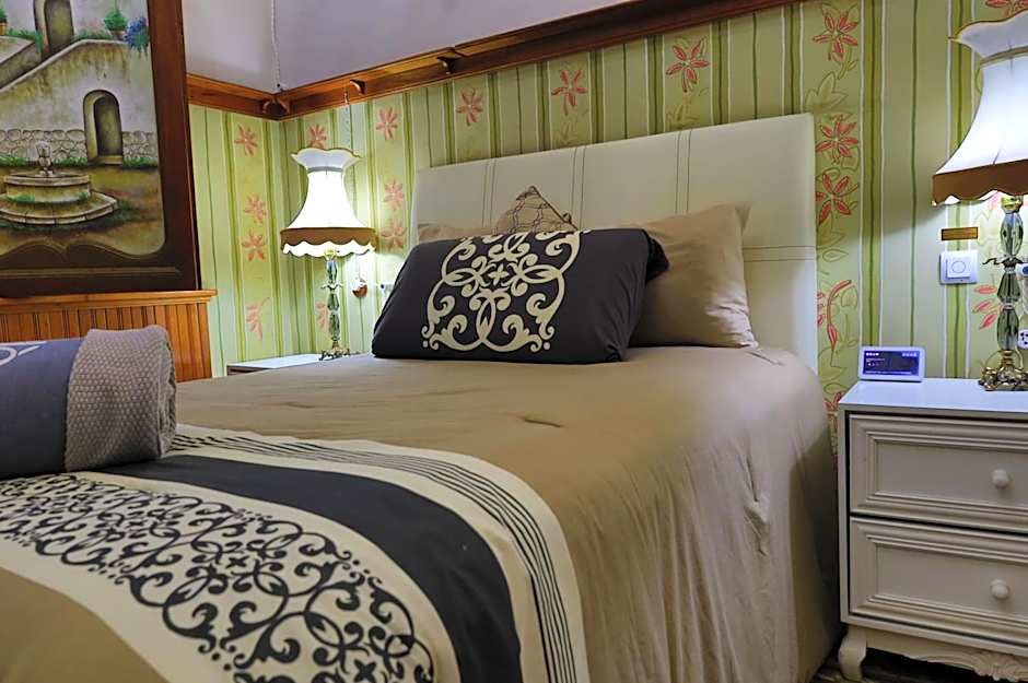 Azcami Boutique Hotel