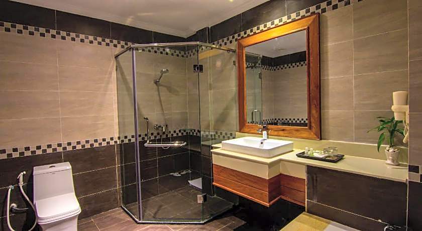 Glorious Hotel & Spa