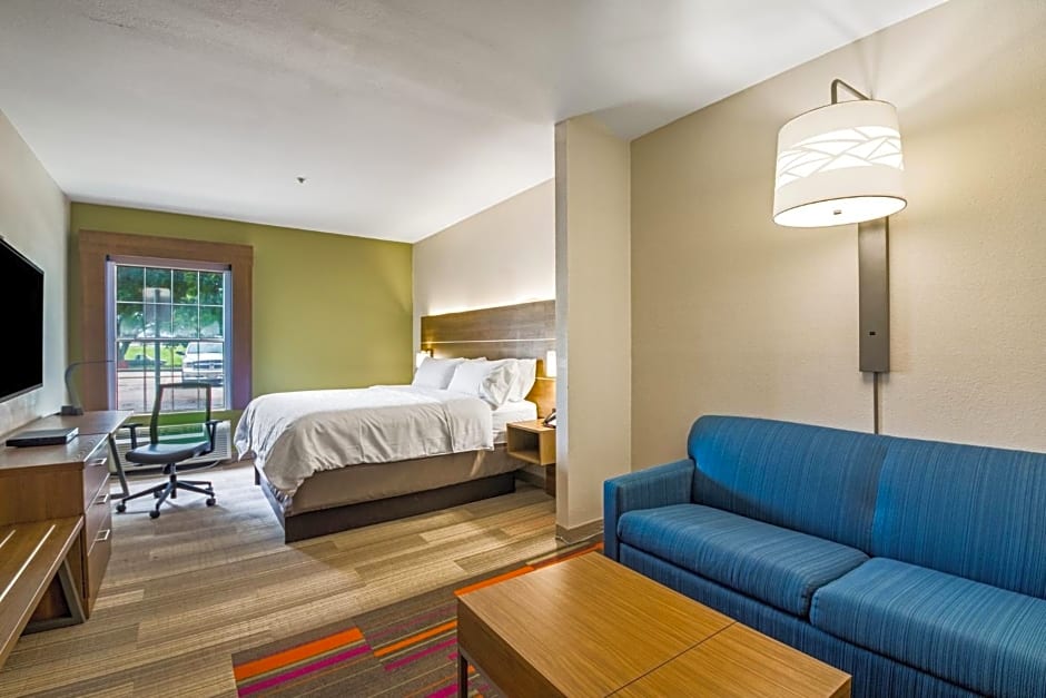 Holiday Inn Express Hotel & Suites Columbus By IHG