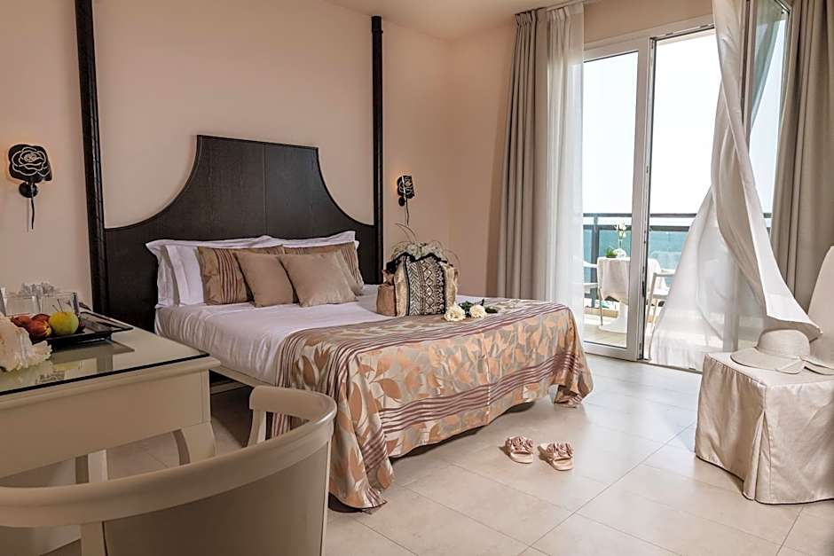 Baia del Mar Beach Boutique Hotel